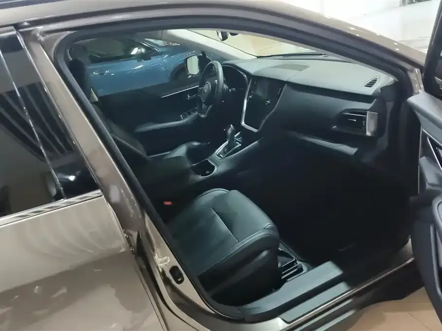 Subaru Outback 2022 из CN, фото 3