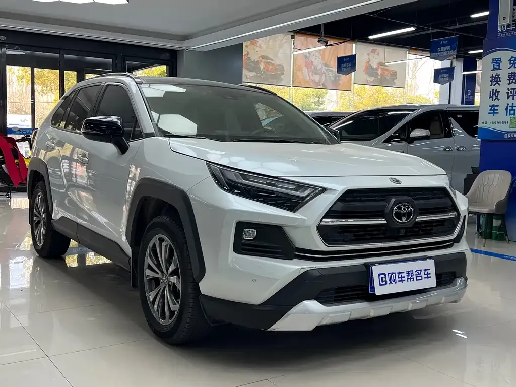 Toyota RAV4 2024 из CN, фото 8