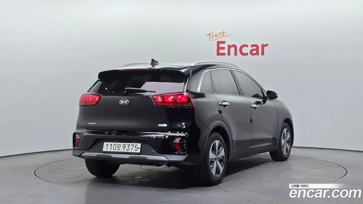 Kia Niro — фото 2
