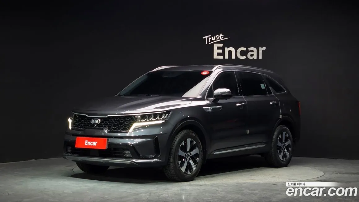 Kia Sorento — фото 1