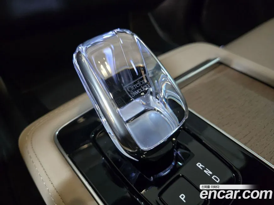 Volvo XC90 2025 из KR, фото 7