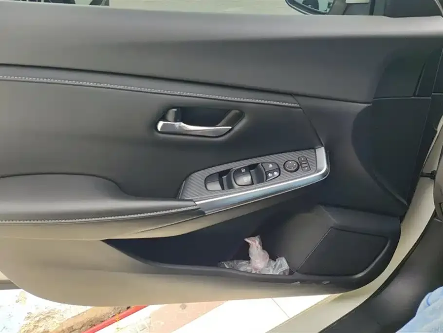 Nissan Sylphy 2022 из CN, фото 7