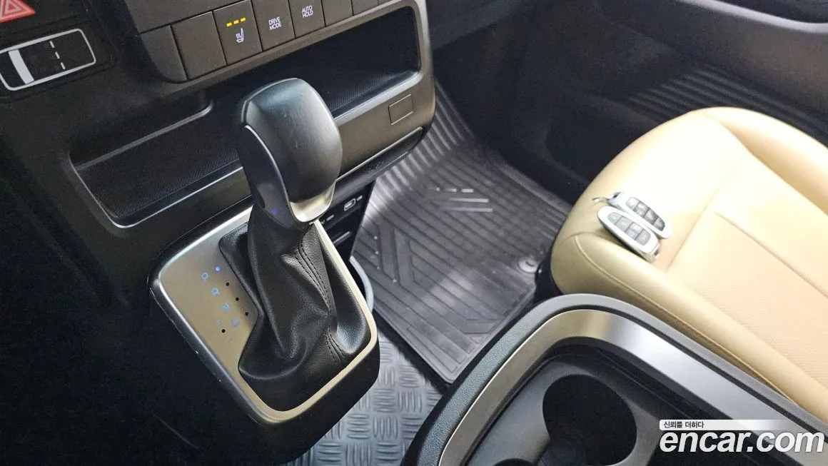 Hyundai Staria — фото 10