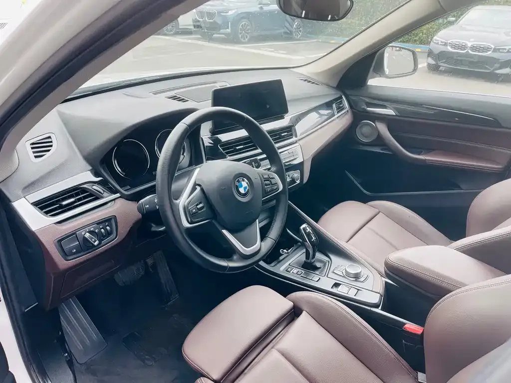 BMW X1 2023 из CN, фото 5