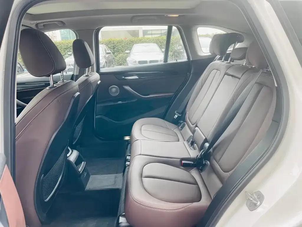 BMW X1 2023 из CN, фото 2