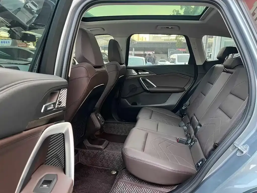 BMW X1 2023 из CN, фото 3