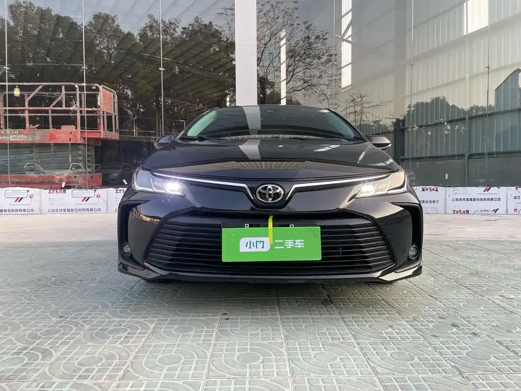 Toyota Corolla 2023 из CN, фото 8