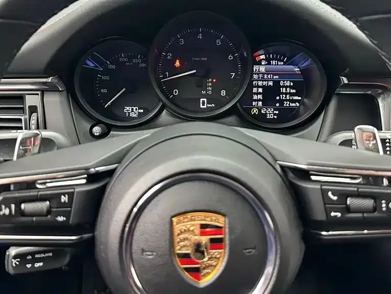 Porsche Macan 2026 из CN, фото 3