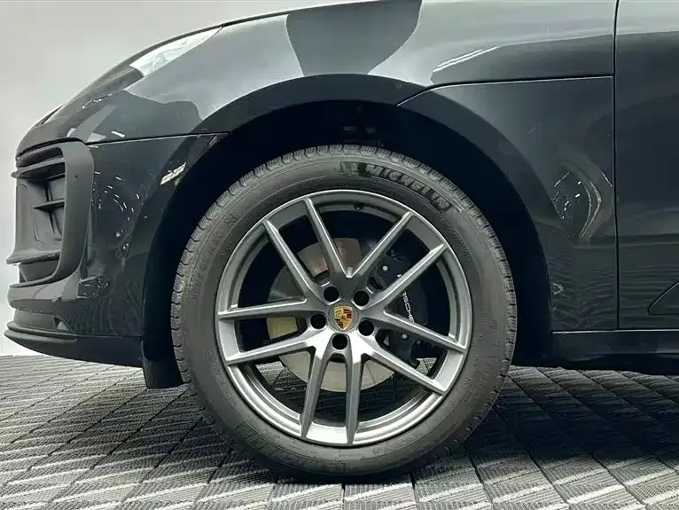 Porsche Macan 2026 из CN, фото 5