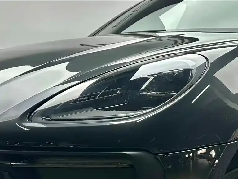 Porsche Macan 2026 из CN, фото 8