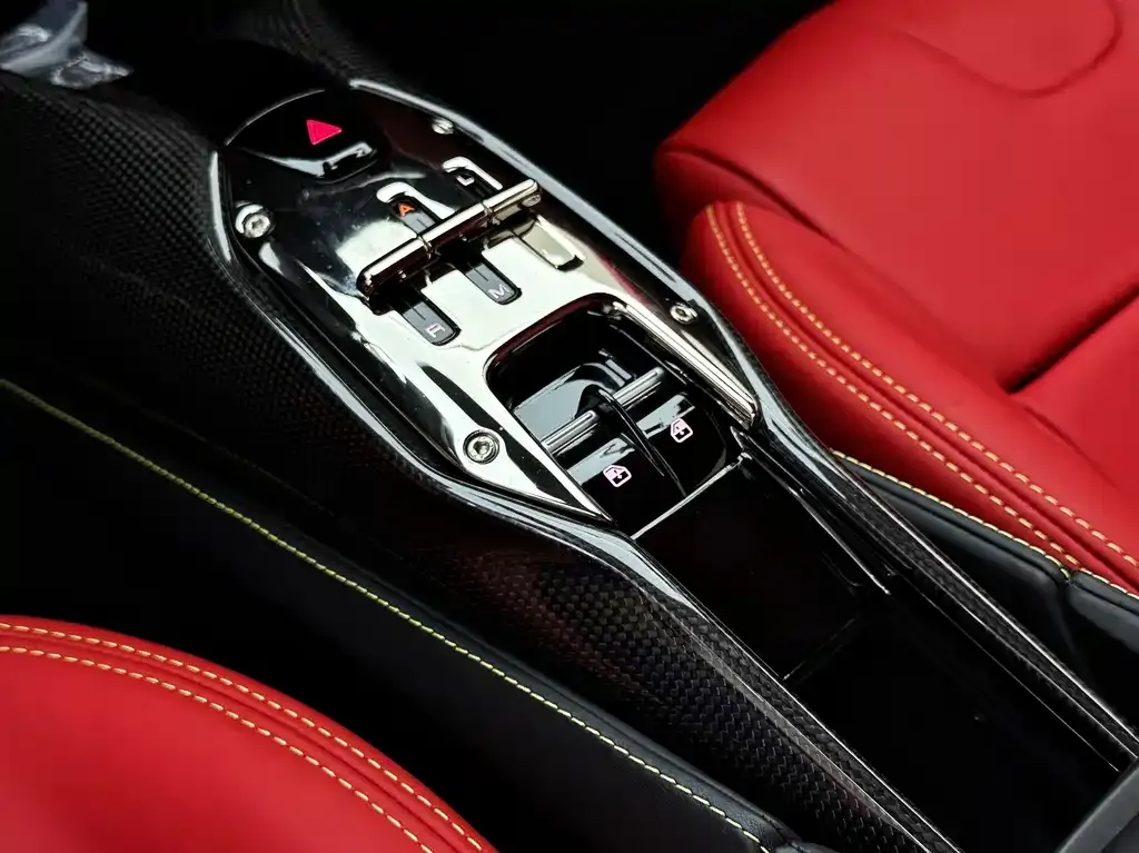 Ferrari SF90 2022 из CN, фото 8