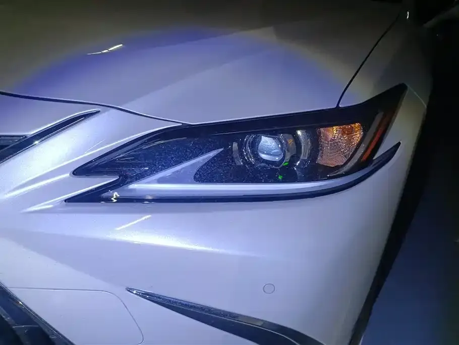 Lexus ES 2024 из CN, фото 8
