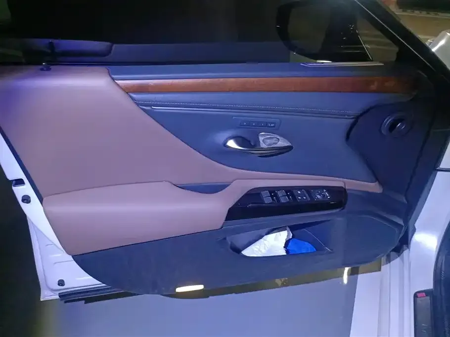 Lexus ES 2024 из CN, фото 7