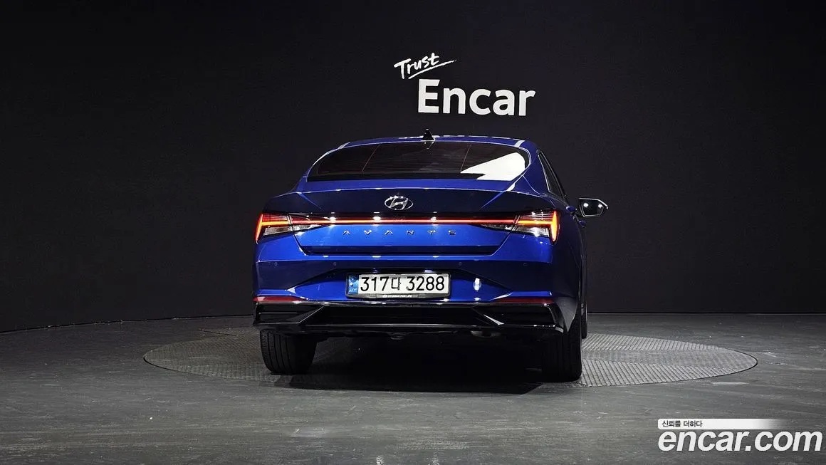 Hyundai AVANTE 2021 из KR, фото 2