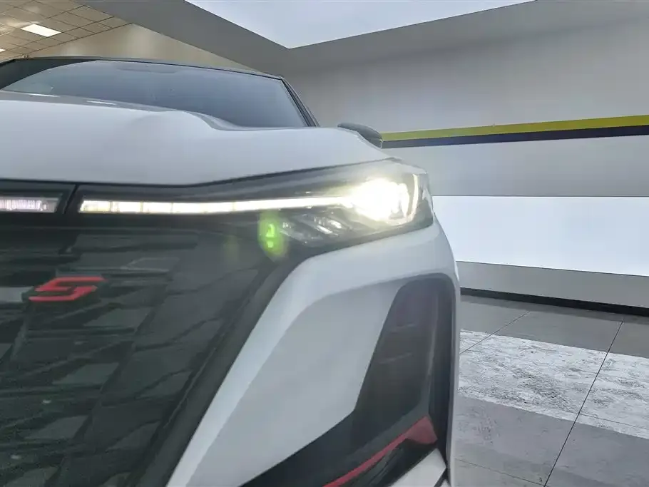 Changan CS75PLUS 2023 из CN, фото 3