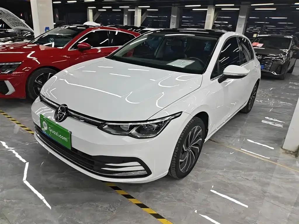 Volkswagen Golf 2022 из CN, фото 1