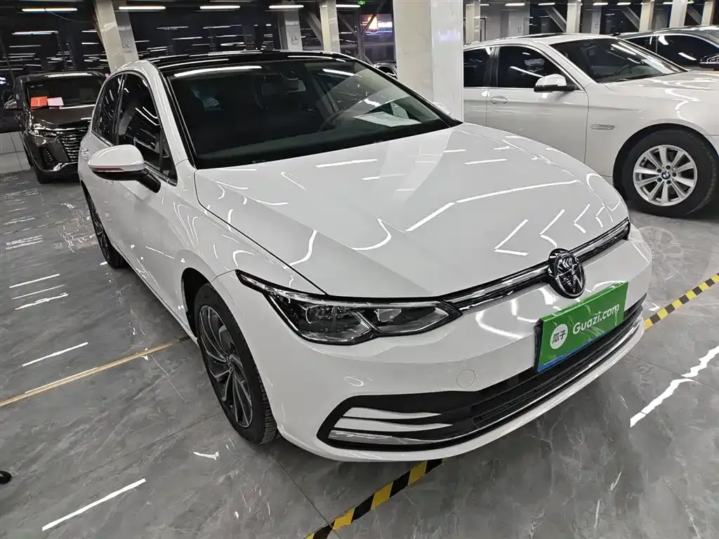 Volkswagen Golf 2022 из CN, фото 3