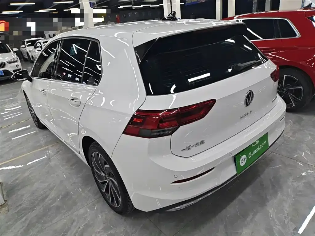 Volkswagen Golf 2022 из CN, фото 2