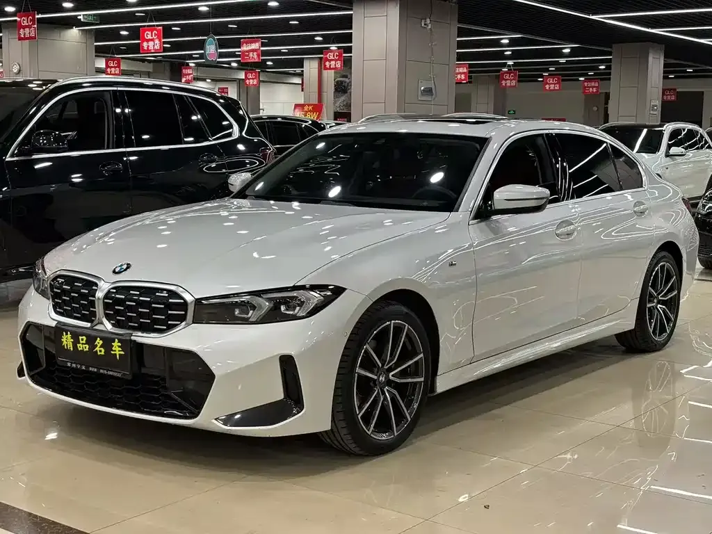 BMW 3 Series 2023 из CN, фото 1