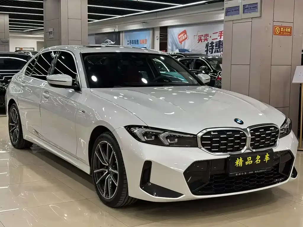 BMW 3 Series 2023 из CN, фото 5