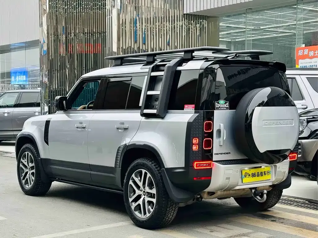 Land Rover Defender 2024 из CN, фото 4
