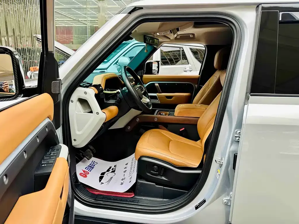 Land Rover Defender 2024 из CN, фото 5