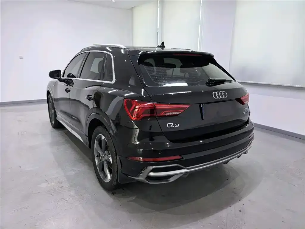 Audi Q3 2022 из CN, фото 2