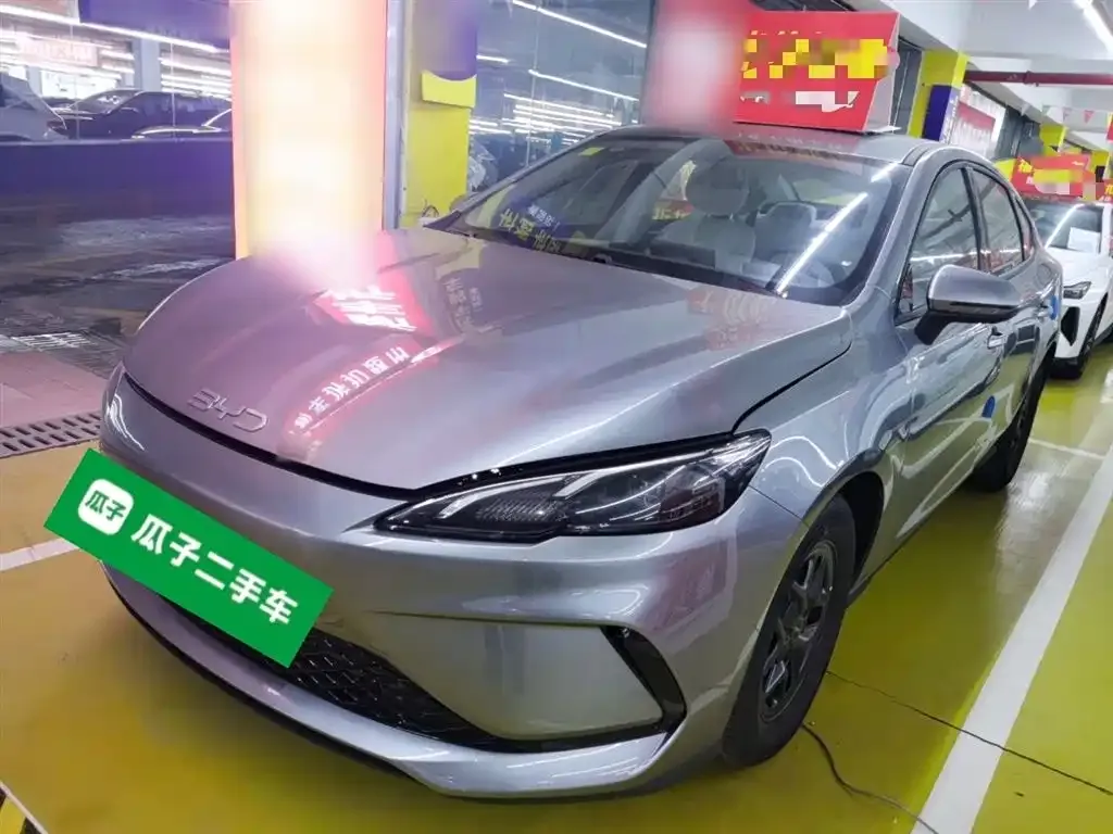 BYD Seal 05 DM-i — фото 6