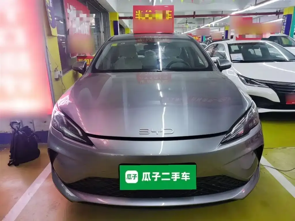 BYD Seal 05 DM-i — фото 9