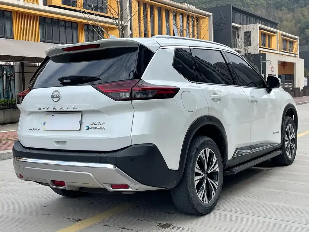 Nissan X-Trail 2023 из CN, фото 3