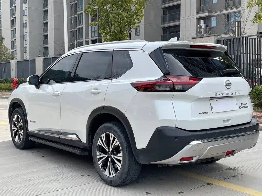 Nissan X-Trail 2023 из CN, фото 5