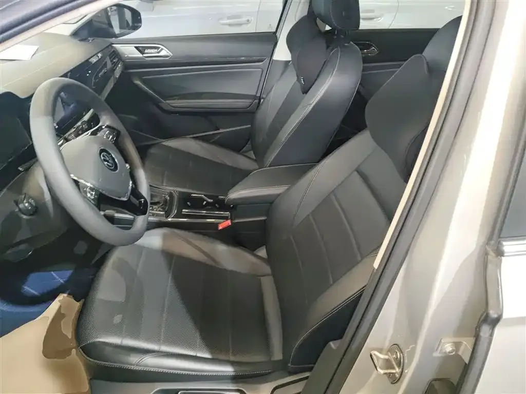 Volkswagen Lavida 2021 из CN, фото 9