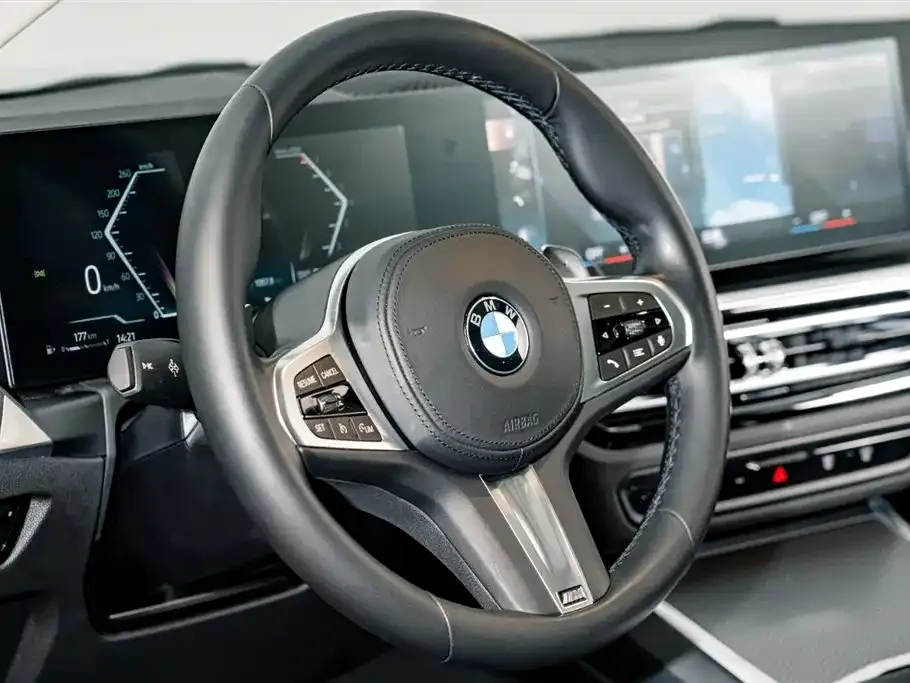 BMW 2 Series (Import) 2023 из CN, фото 9