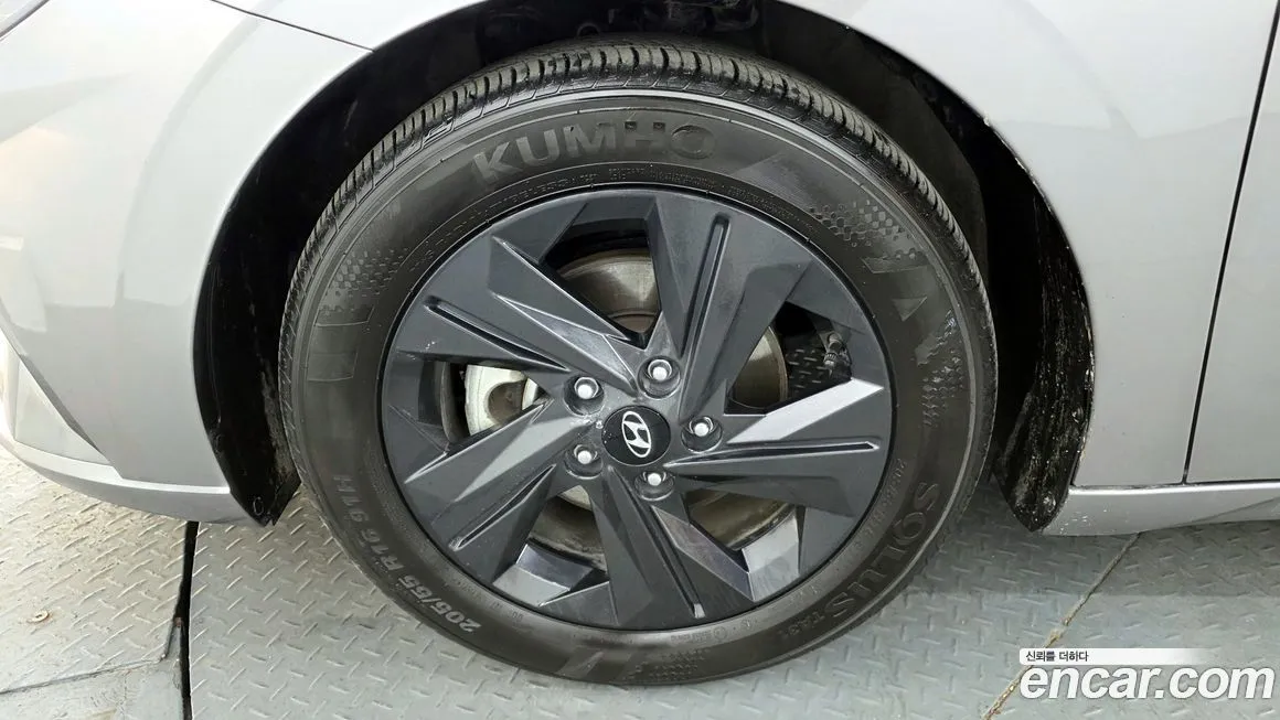 Hyundai AVANTE 2022 из KR, фото 4