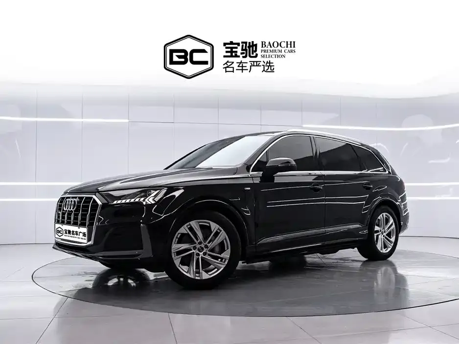 Audi Q7 2024 из CN, фото 1