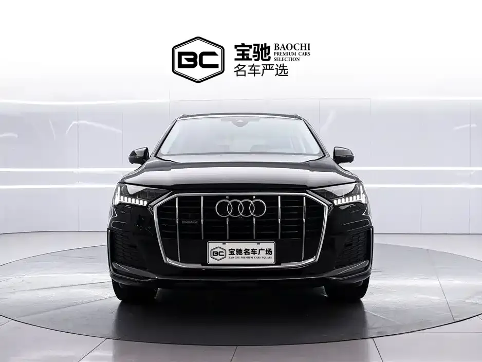 Audi Q7 2024 из CN, фото 9