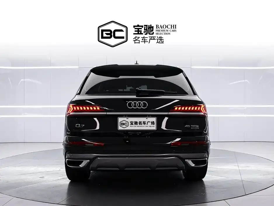 Audi Q7 2024 из CN, фото 8
