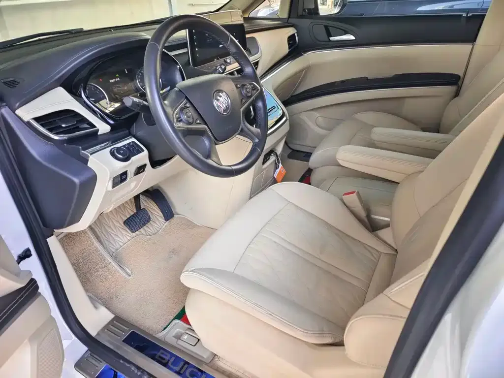 Buick GL8 2024 из CN, фото 10