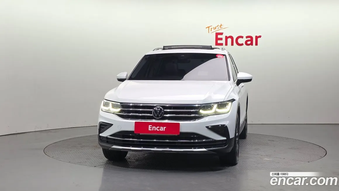 Volkswagen Tiguan — фото 5