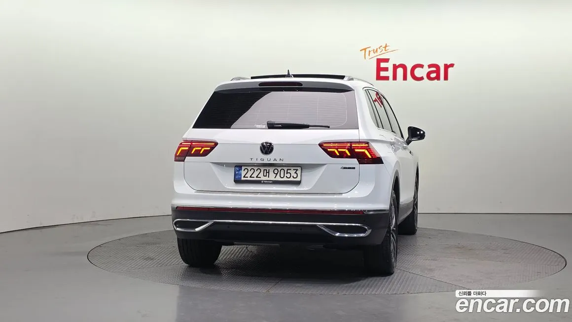 Volkswagen Tiguan — фото 3