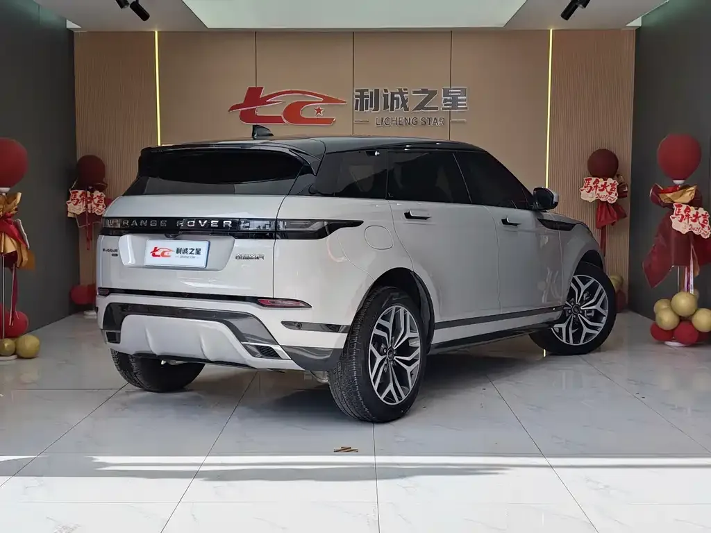 Land Rover Evoque — фото 10