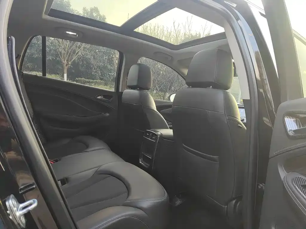 Buick Envision Plus 2021 из CN, фото 4