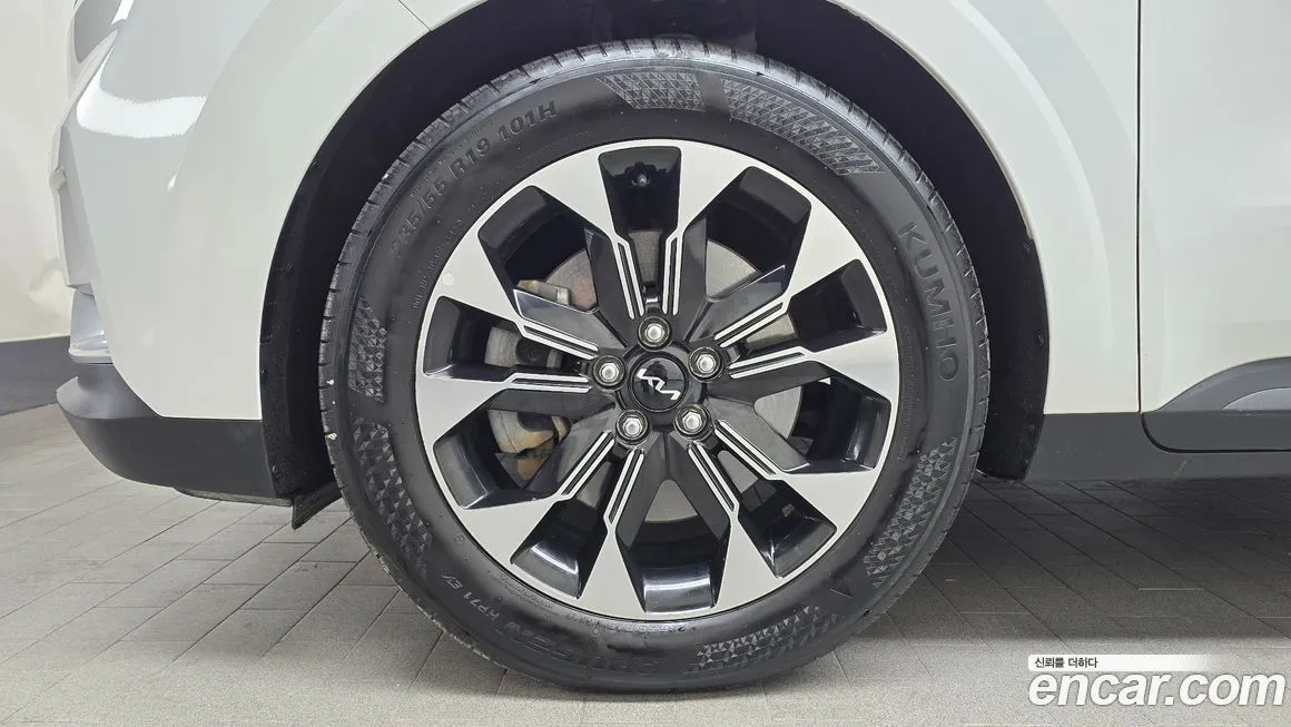 Kia Carnival 2023 из KR, фото 10