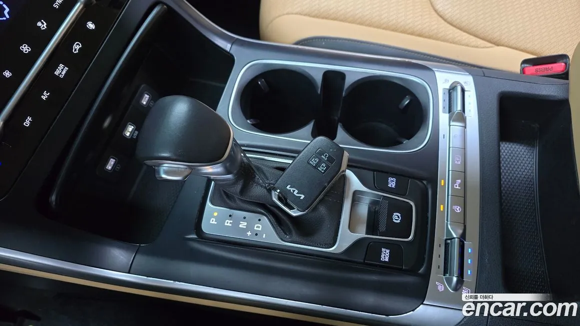 Kia Carnival 2023 из KR, фото 7