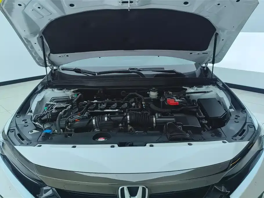 Honda Accord 2021 из CN, фото 10