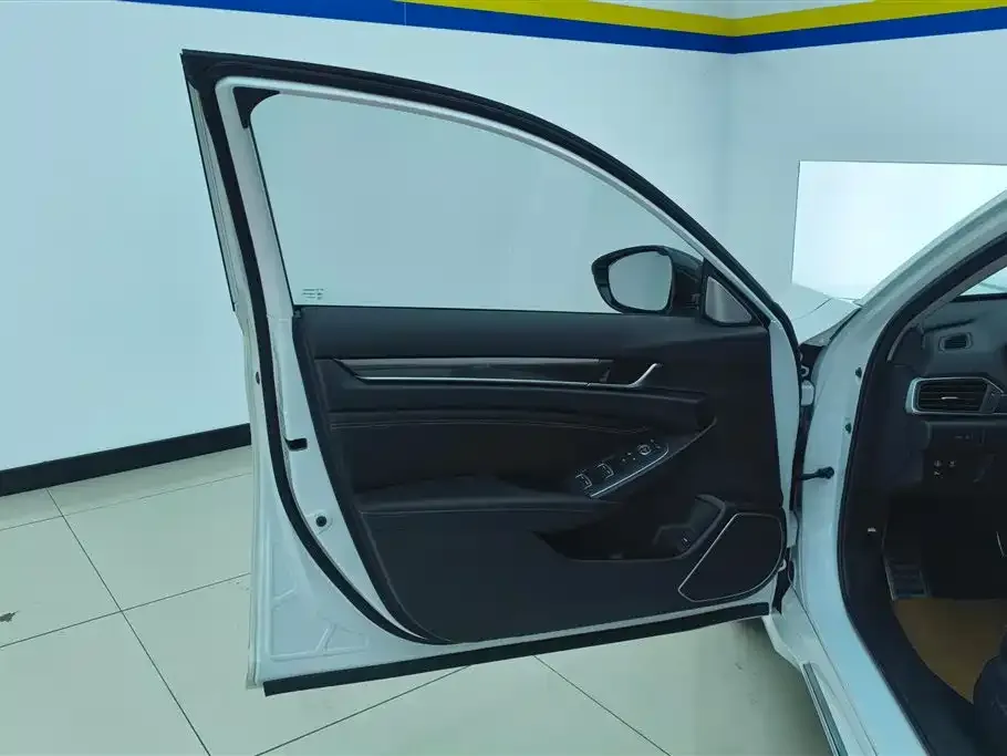 Honda Accord 2021 из CN, фото 4