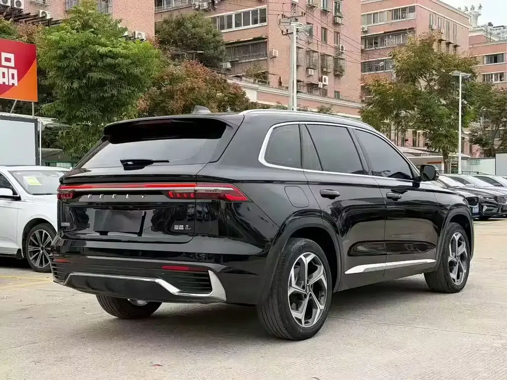 Geely Xingyue L — фото 6