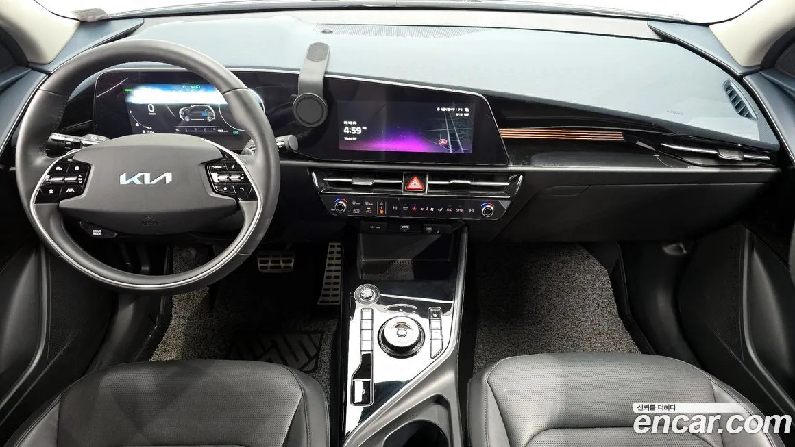 Kia Niro — фото 10