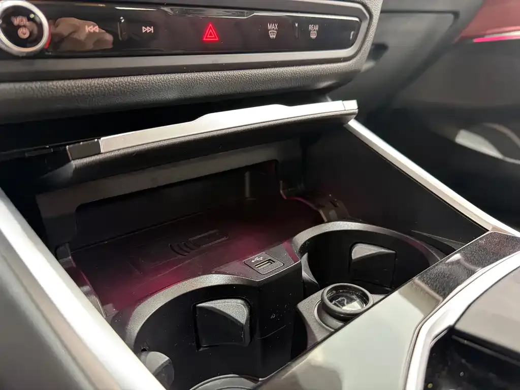 BMW i3 2023 из CN, фото 8