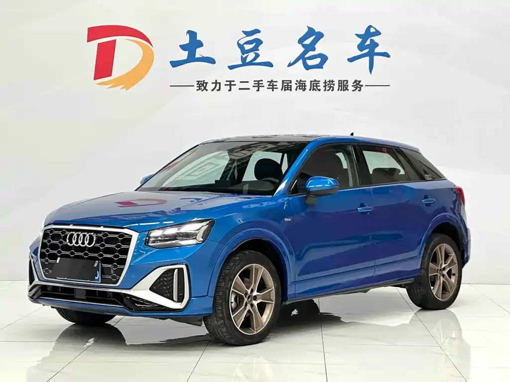 Audi Q2L 2022 из CN, фото 1